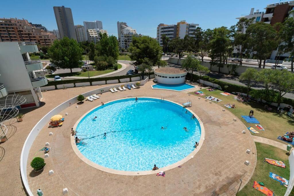 Front Beach Apartment Portimao Ngoại thất bức ảnh