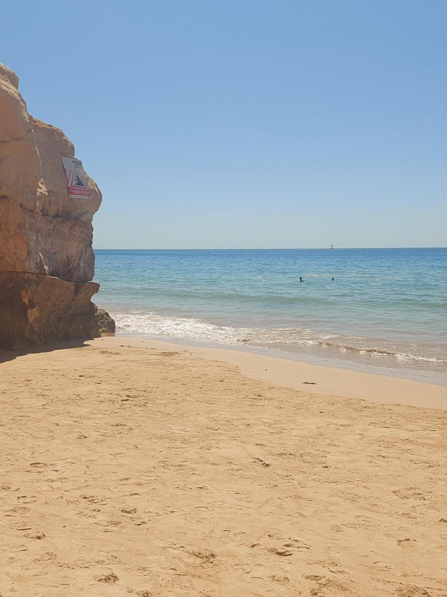 Front Beach Apartment Portimao Ngoại thất bức ảnh