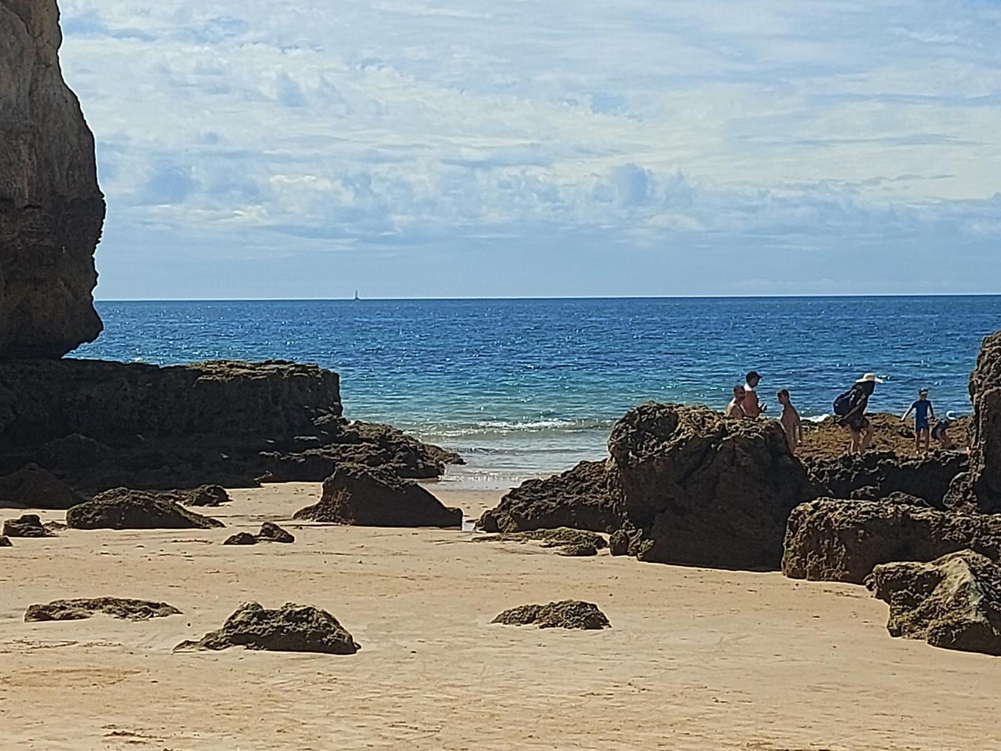 Front Beach Apartment Portimao Ngoại thất bức ảnh